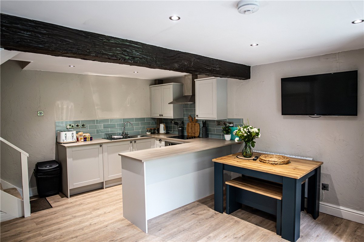 2 acres House, Abbey Road, Llangollen LL20 - Available