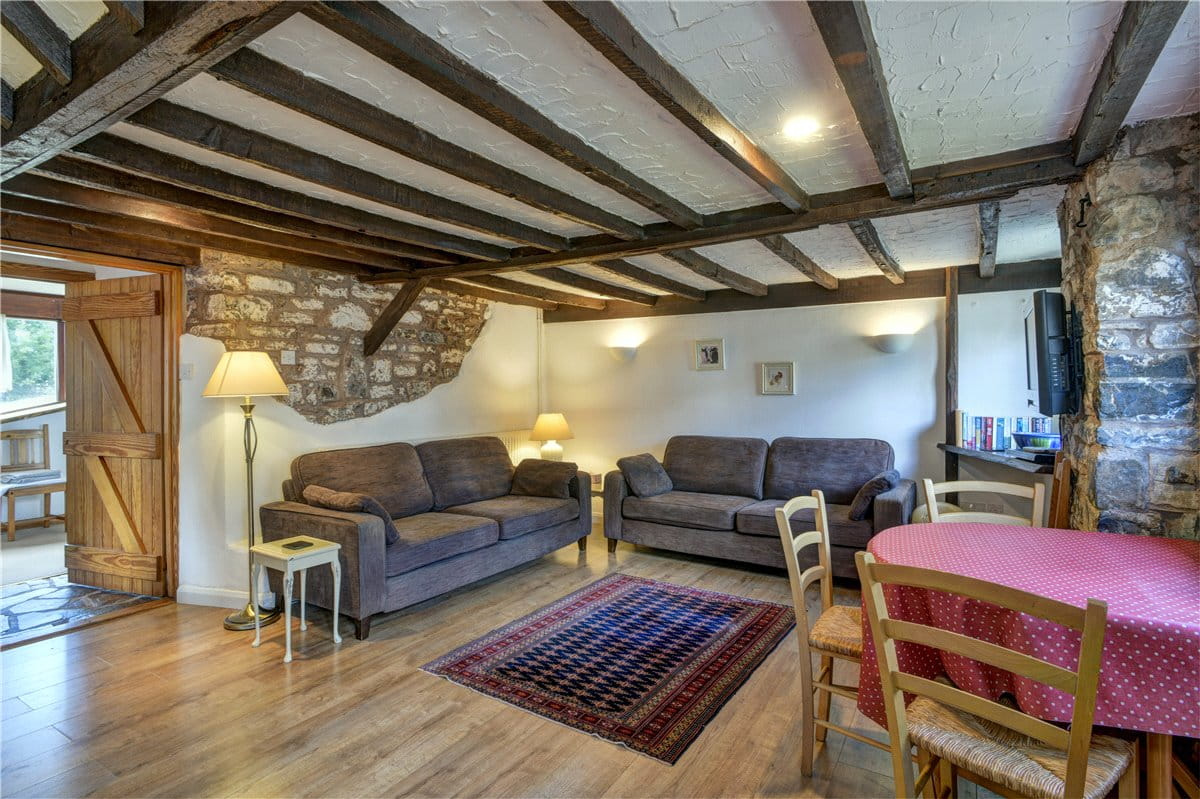  bedroom house, Huntsham, Tiverton EX16 - Available