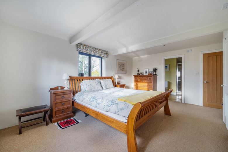 5 bedroom house, Liskeard Road, Callington PL17 - Available