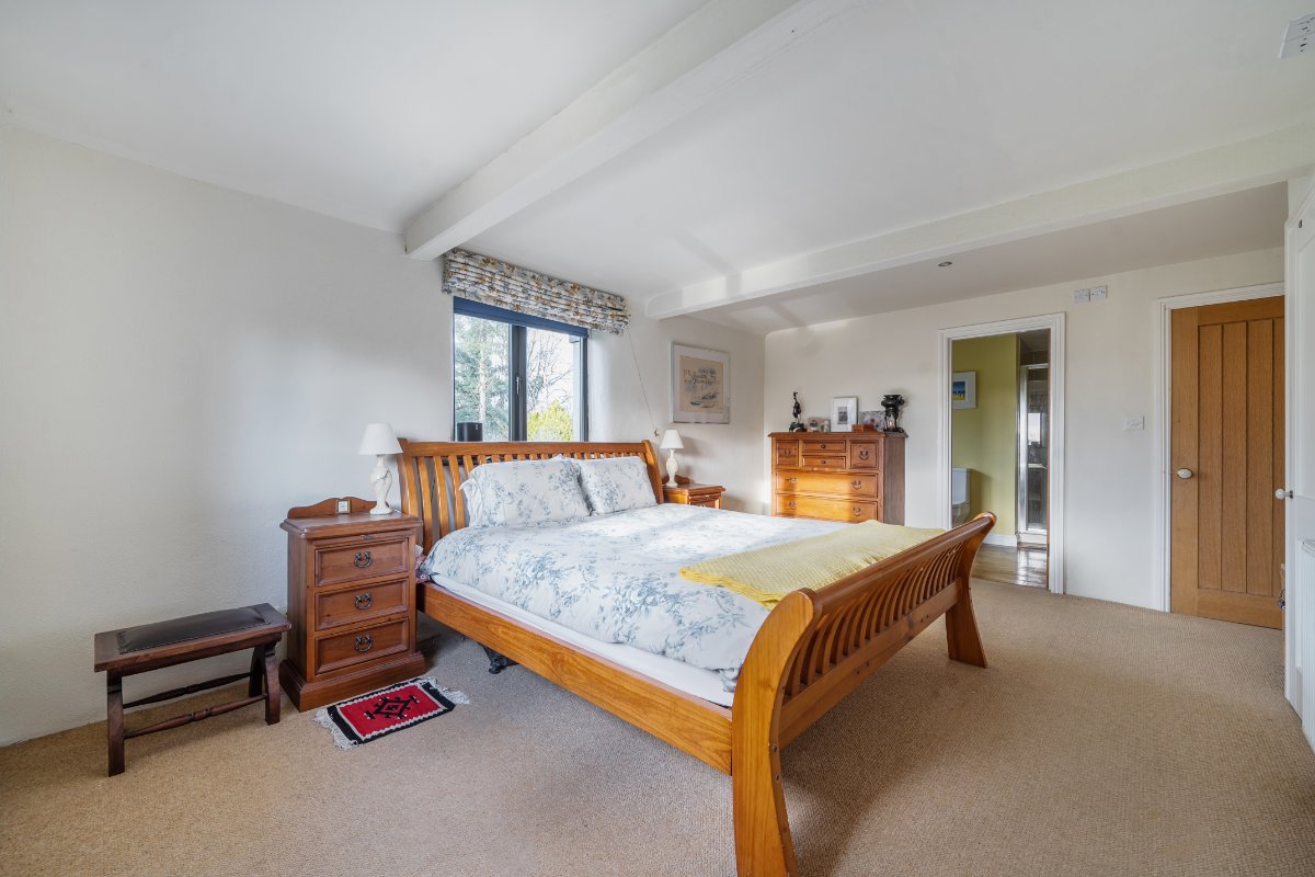 5 bedroom house, Liskeard Road, Callington PL17 - Available