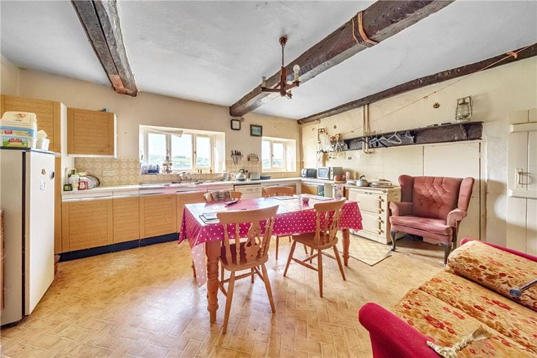 4 bedroom house, Ashbrittle, Wellington TA21 - Available