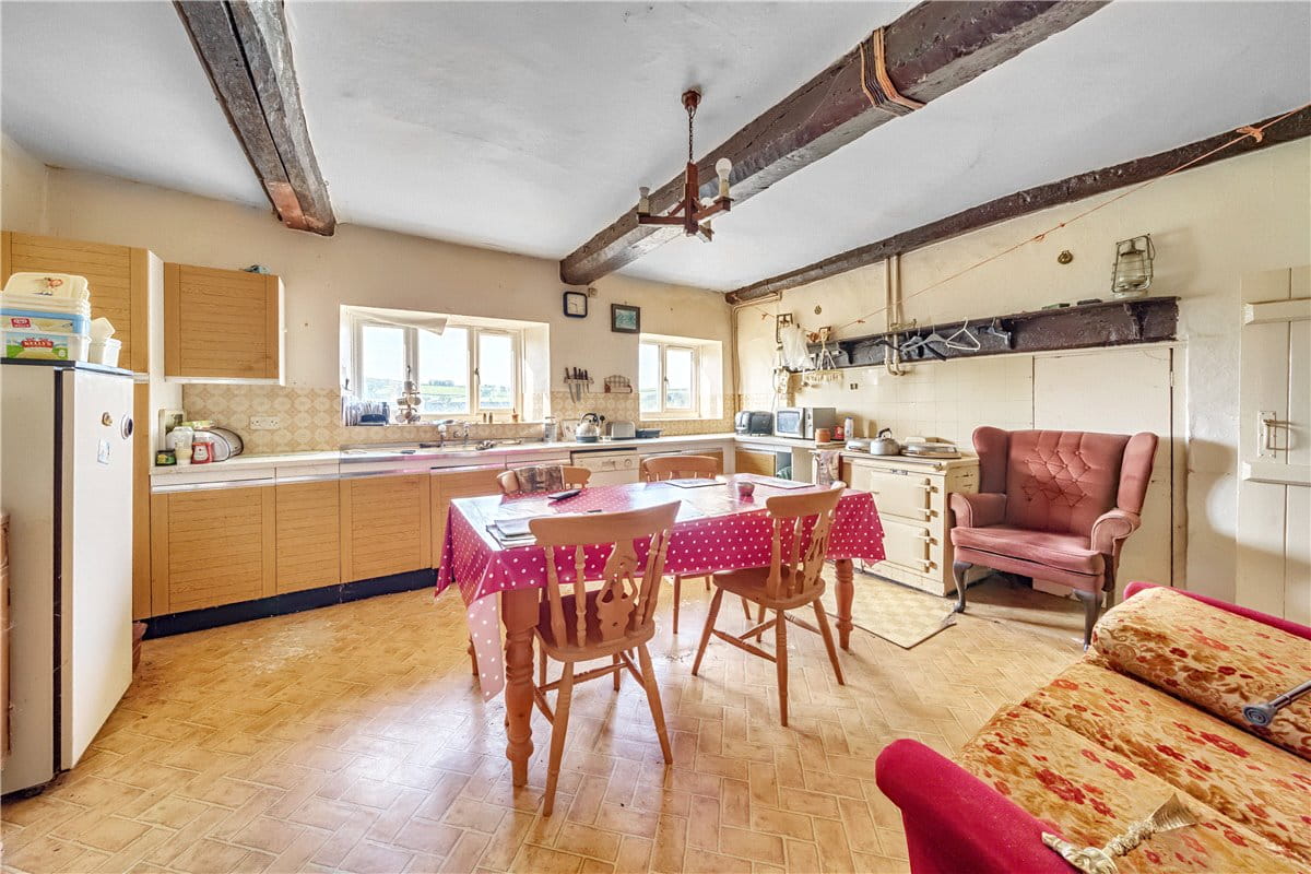 4 bedroom house, Ashbrittle, Wellington TA21 - Available