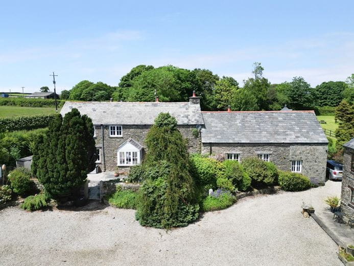 9 bedroom house, Pelynt, Looe PL13 - Available
