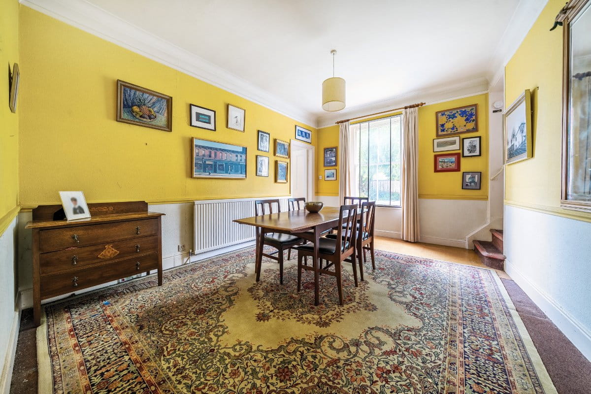 6 bedroom house, Blundells Road, Tiverton EX16 - Available