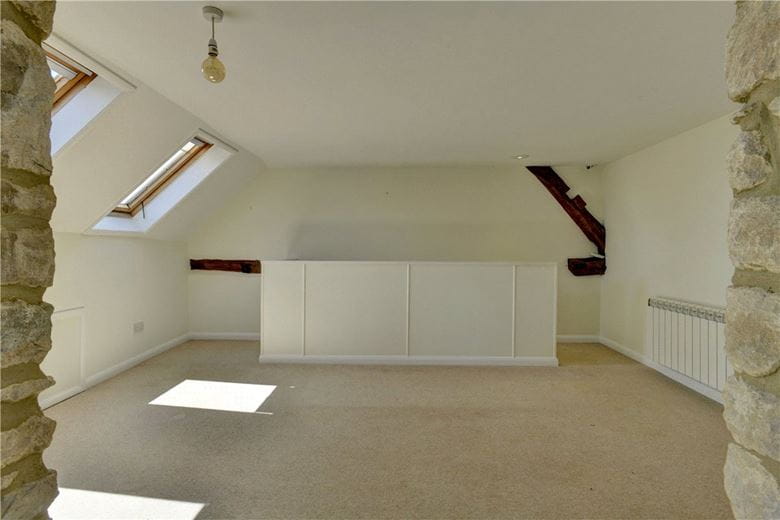  bedroom house, Moorside, Sturminster Newton DT10 - Available