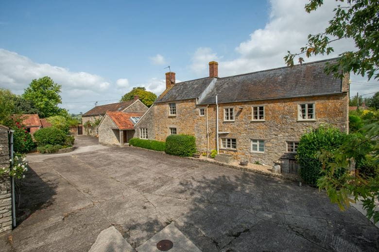5 bedroom house, Lot 1: Manor Farm, Alhampton BA4 - Sold
