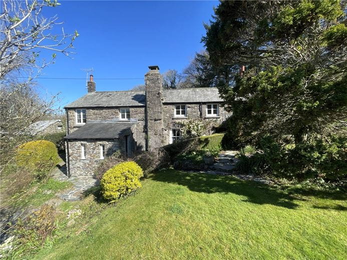 3 bedroom house, Lovaton, Yelverton PL20 - Available
