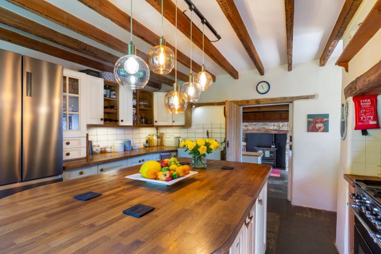 4 bedroom house, Cookbury Court, Cookbury EX22 - Available