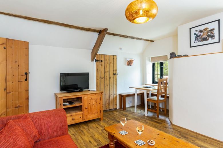 4 bedroom house, Cookbury Court, Cookbury EX22 - Available