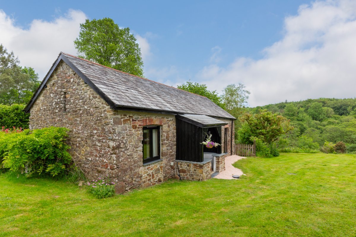 4 bedroom house, Cookbury, Holsworthy EX22 - Available