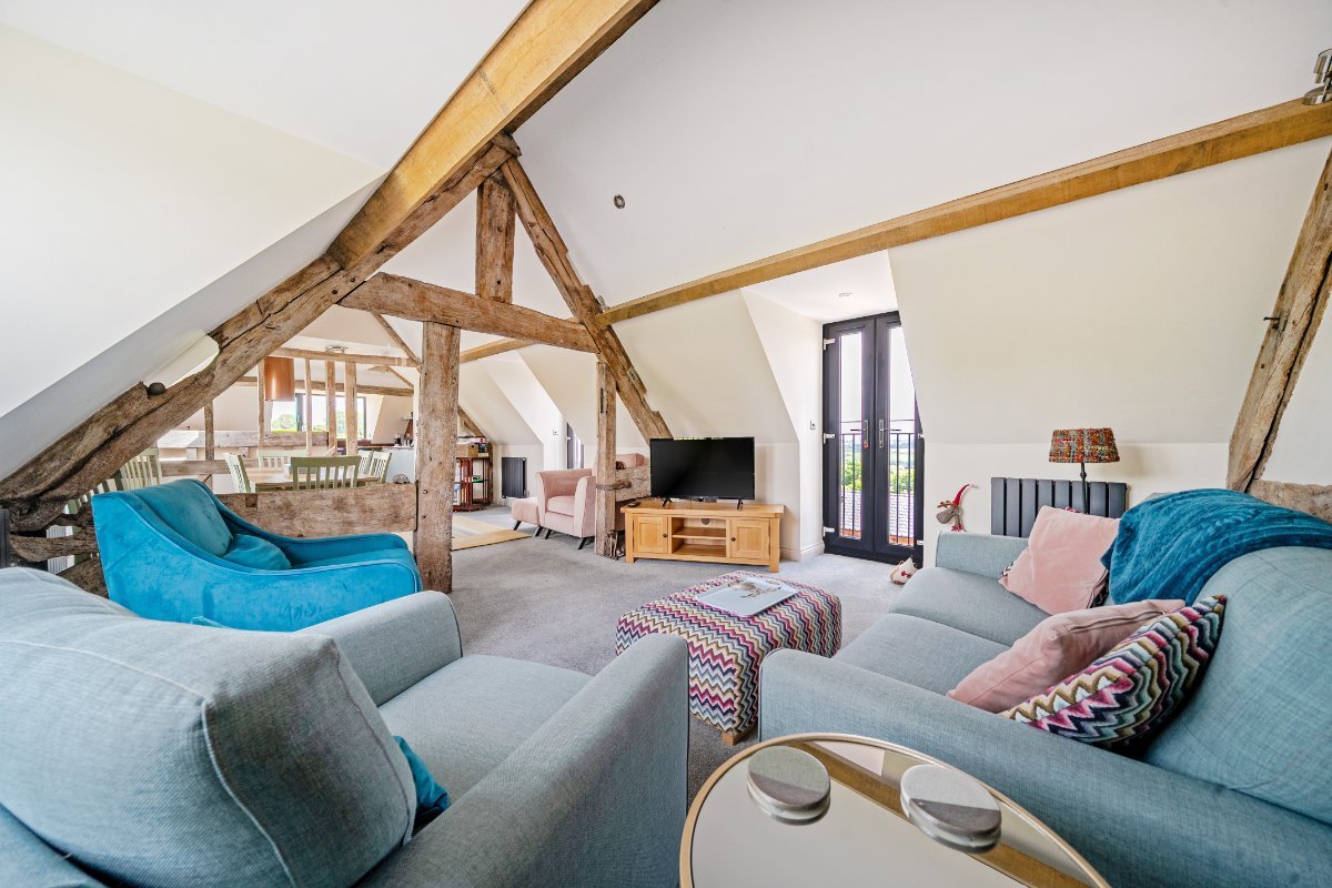 7 bedroom house, St. Weonards, Hereford HR2 - Available