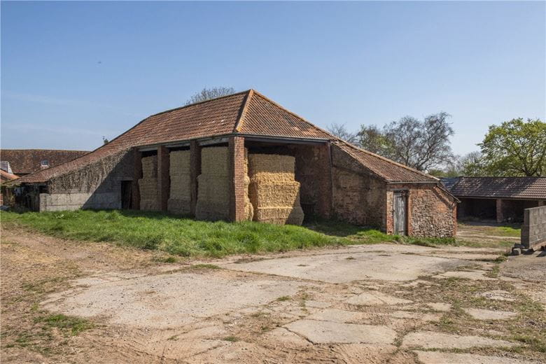  bedroom development plot, Chantry Barn, Bridgwater TA5 - Available