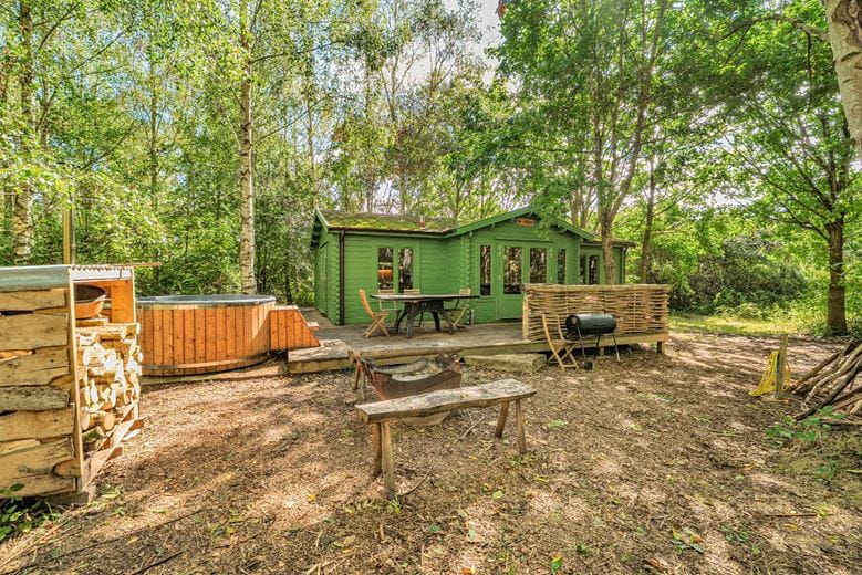 13.1 acres Land, Drake Street, Welland WR13 - Available