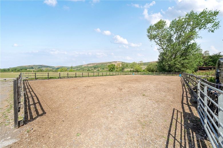 47.2 acres House, Lower Weare, Axbridge BS26 - Available