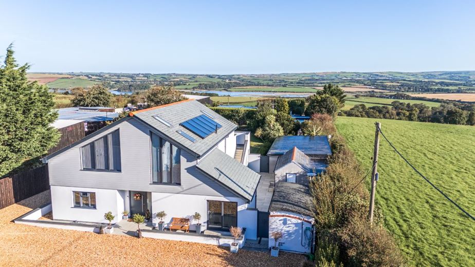 5 bedroom house, St. Breock, Wadebridge PL27 - Available