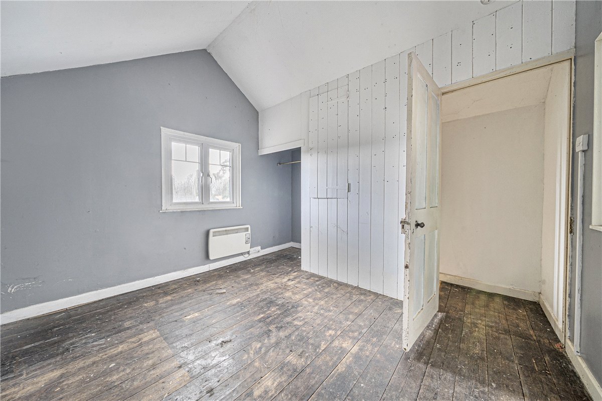  bedroom house, Thornfalcon, Taunton TA3 - Available