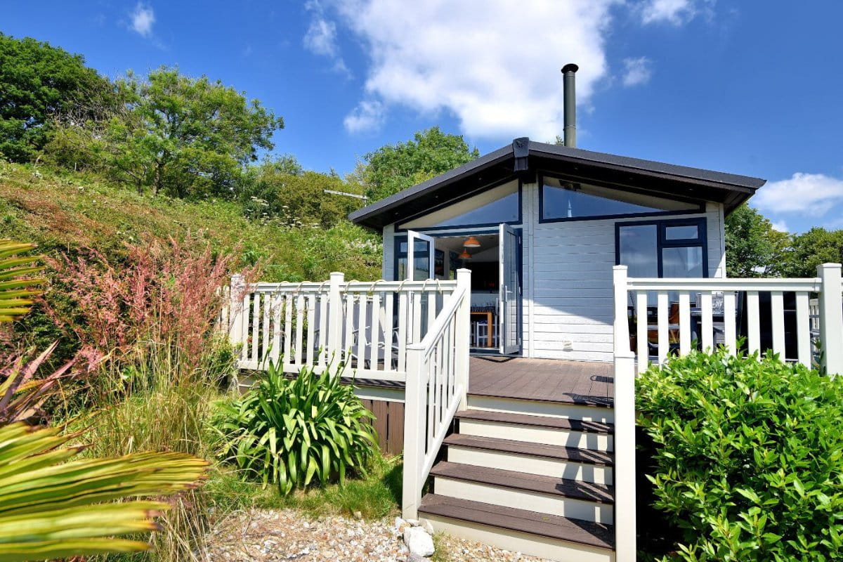 3 bedroom house, High Bullen & Holidays, Sun Lane DT6 - Available