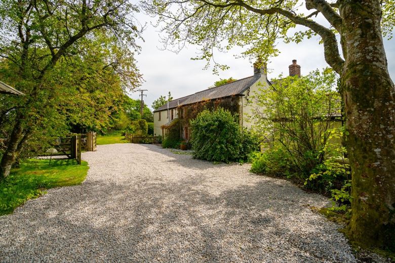 5.9 acres Farm, Pulla Cross, Truro TR4 - Sold STC