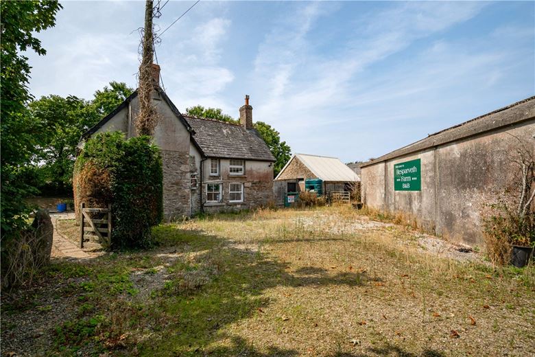 4.4 acres House, Grampound Road, Truro TR2 - Available