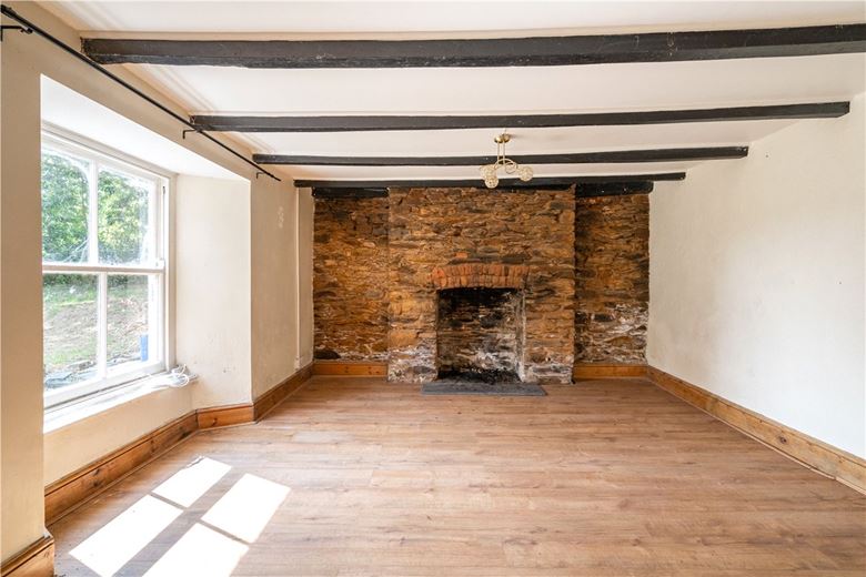 4.4 acres House, Grampound Road, Truro TR2 - Available