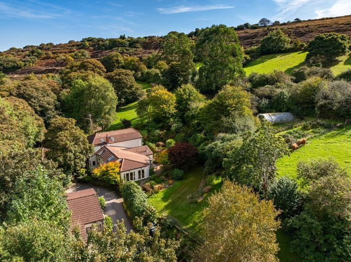5 bedroom house, Wheal Henry, Twelveheads TR4 - Available