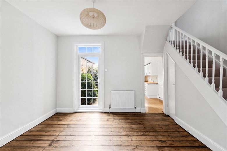 2 bedroom house, Beechcroft Road, London SW17
