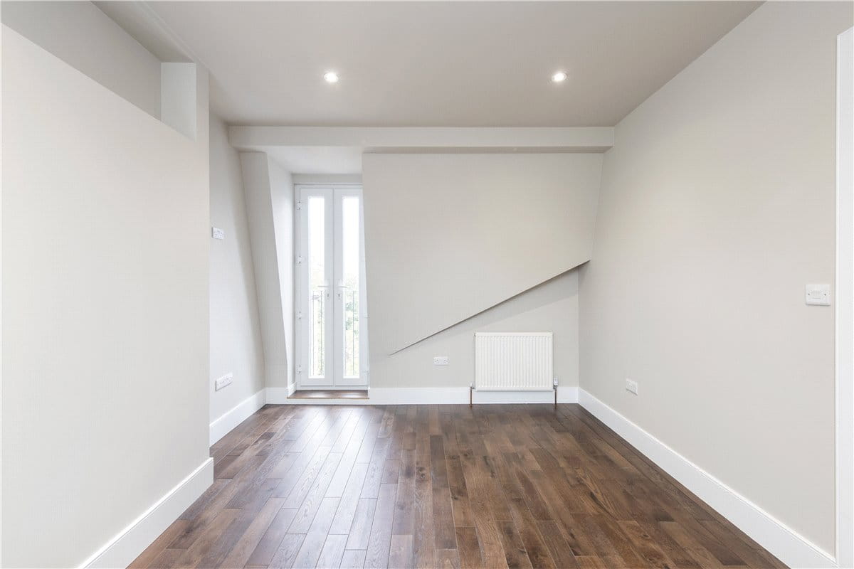 2 bedroom flat, Trinity Road, London SW17
