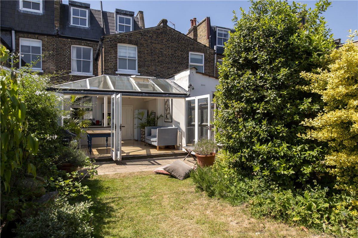 3 bedroom house, Wiseton Road, London SW17