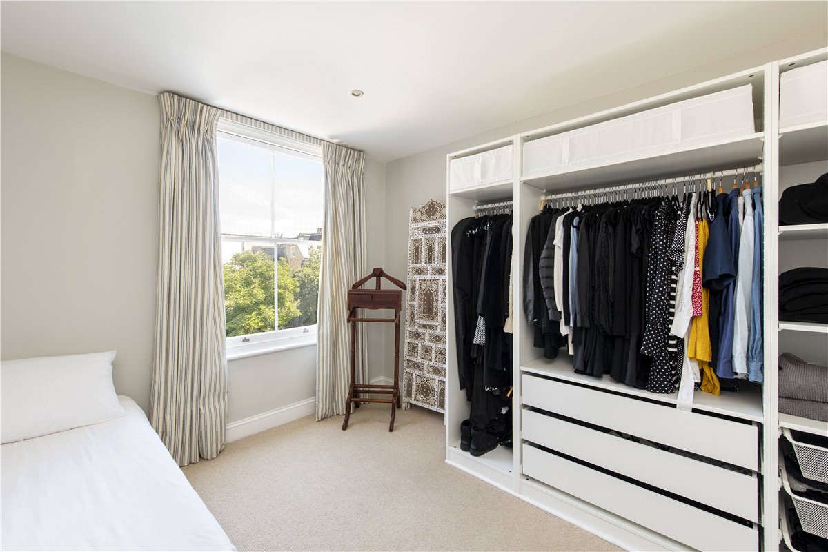 3 bedroom house, Wiseton Road, London SW17