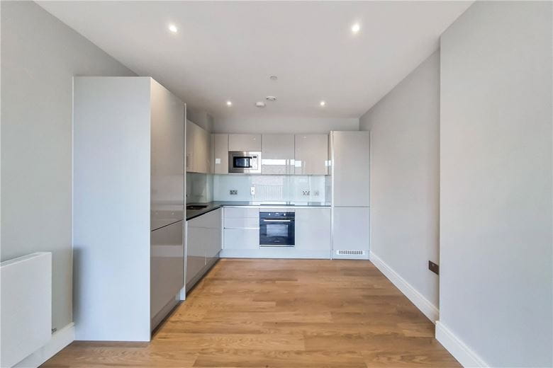 2 bedroom flat, Greyhound Parade, Wimbledon Grounds, London SW17