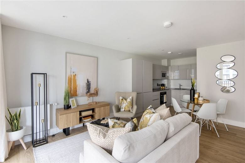 2 bedroom flat, Greyhound Parade, Wimbledon Grounds, London SW17 - Available