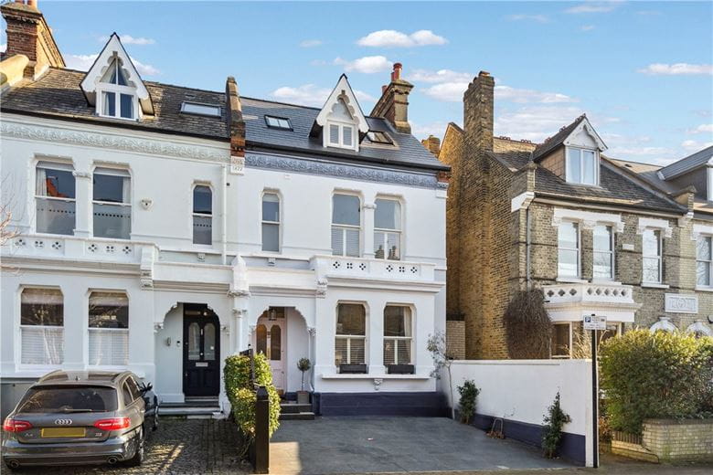 5 bedroom house, Brodrick Road, London SW17 - Available
