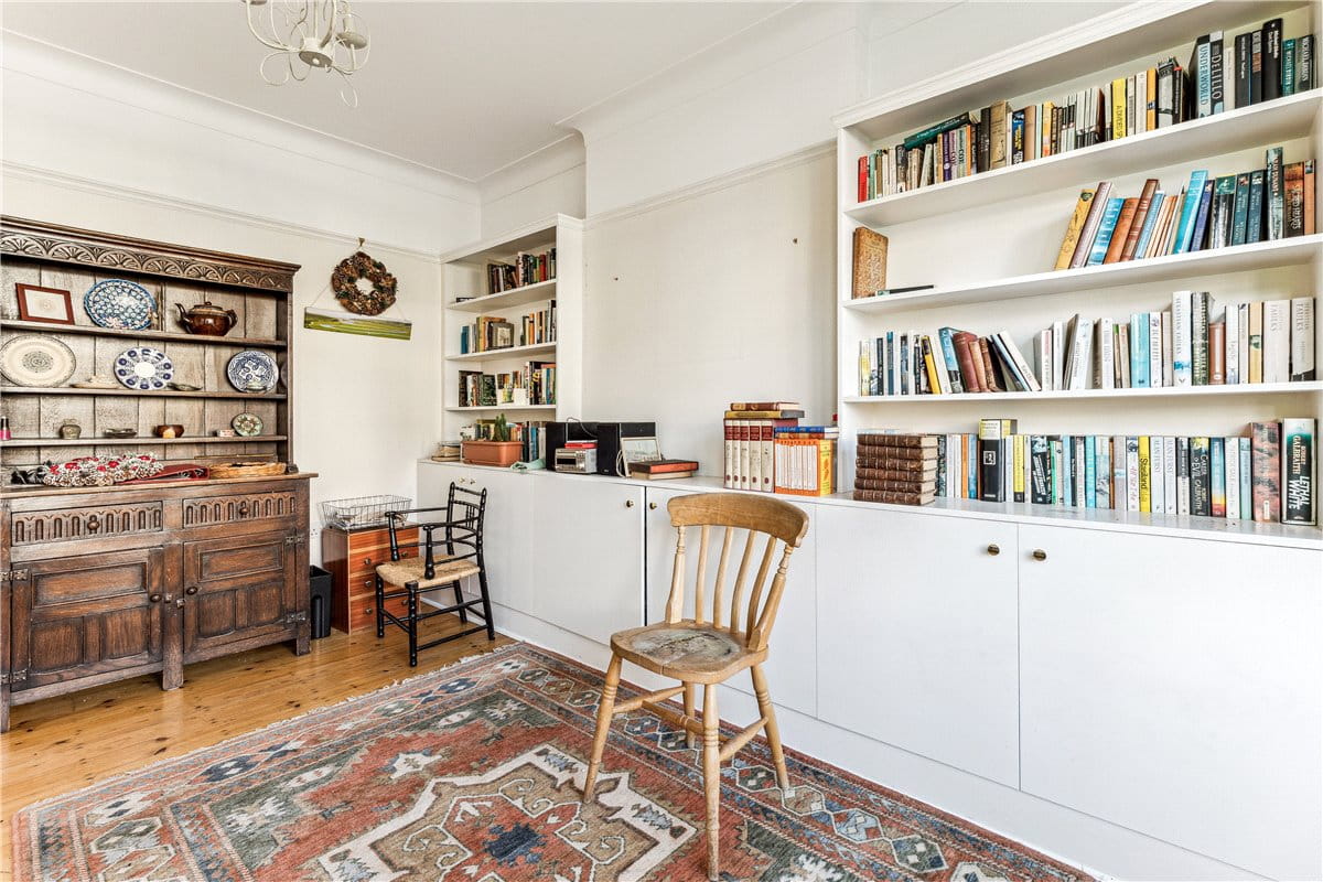 4 bedroom house, Titchwell Road, London SW18