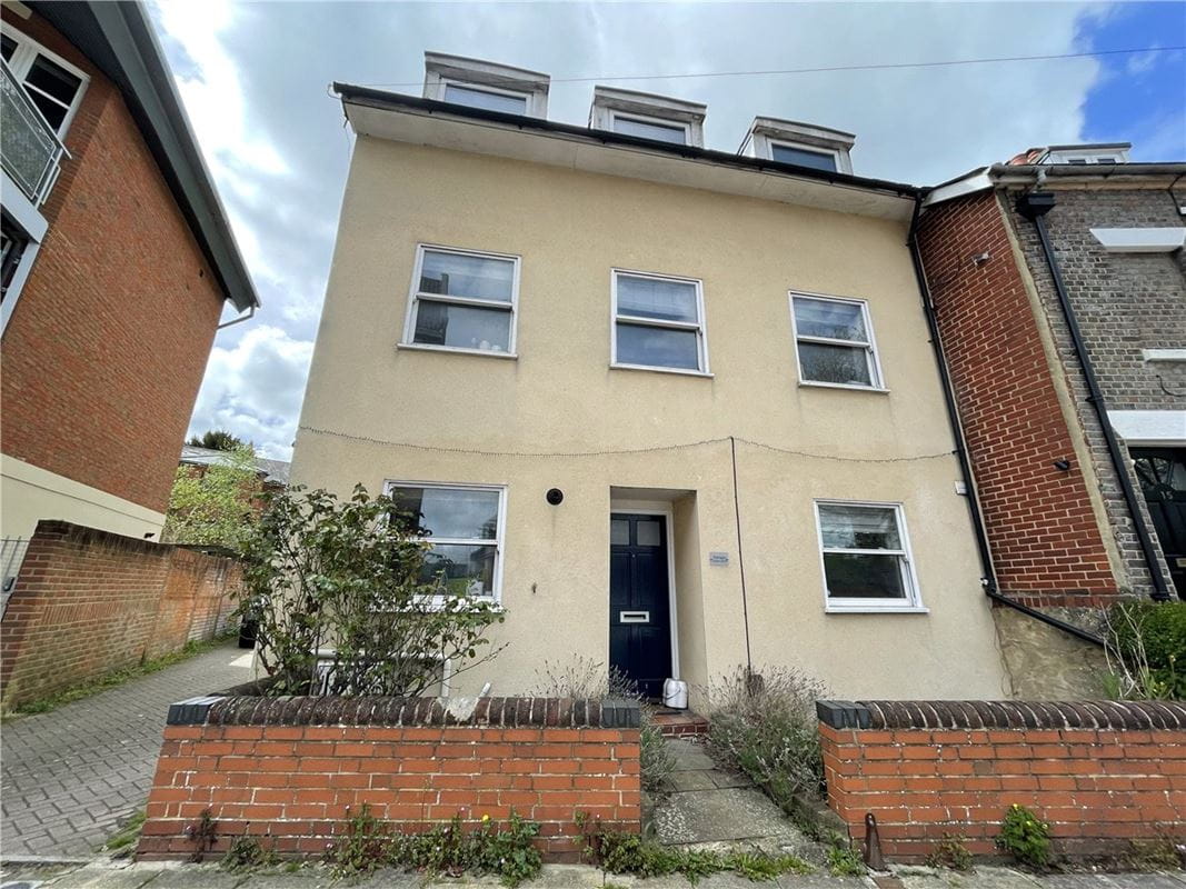 1 bedroom flat, Sussex Street, Winchester SO23 - Let Agreed
