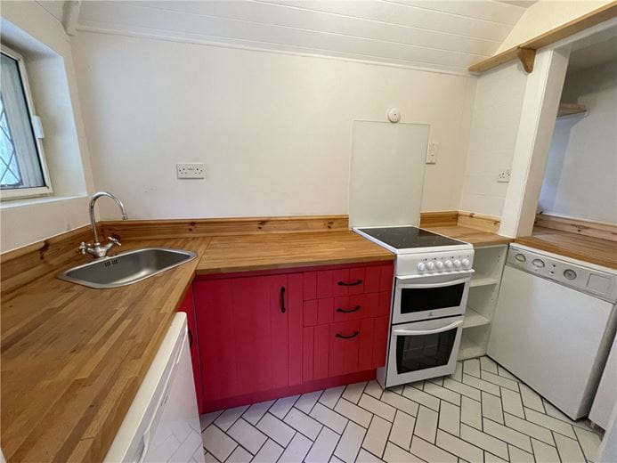 2 bedroom bungalow, Gangbridge Lane, St. Mary Bourne SP11