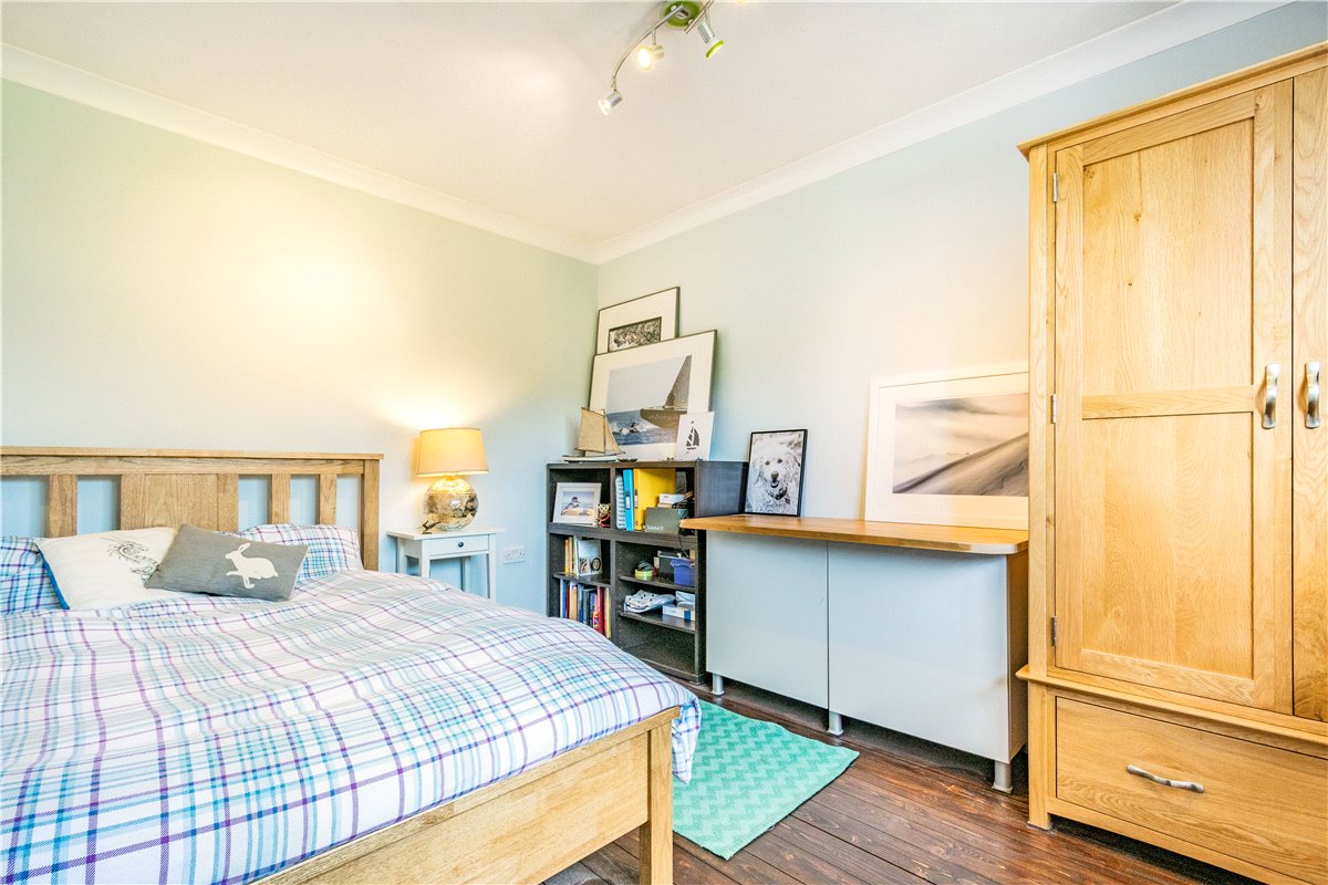 6 bedroom house, Stoke Lane, St Mary Bourne SP11 - Available