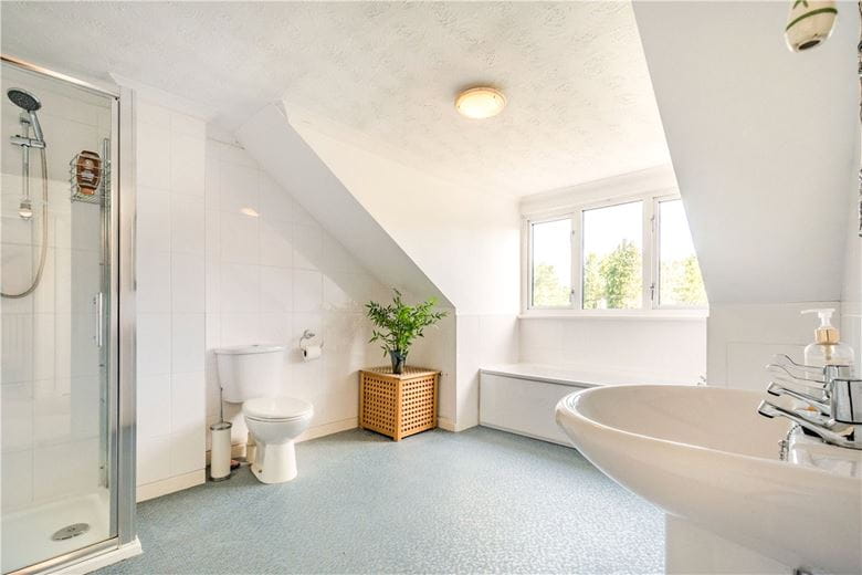 6 bedroom house, Stoke Lane, St Mary Bourne SP11 - Available