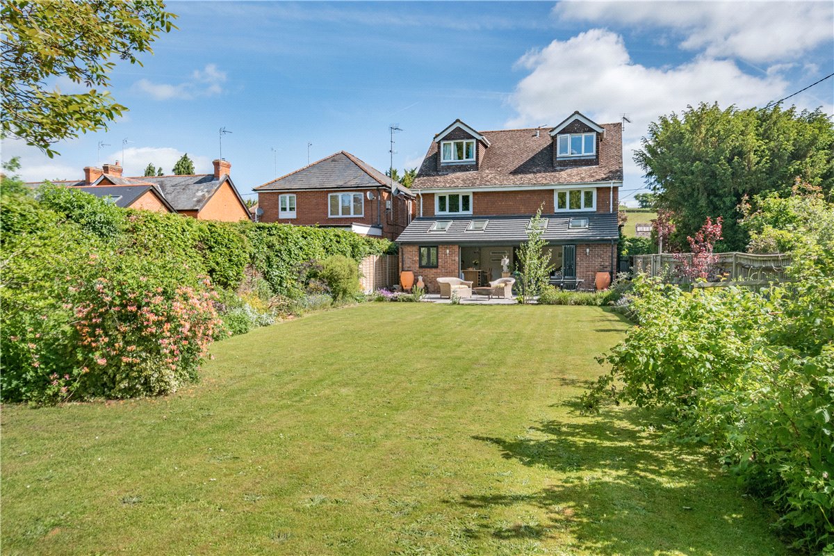 6 bedroom house, Stoke Lane, St Mary Bourne SP11 - Available