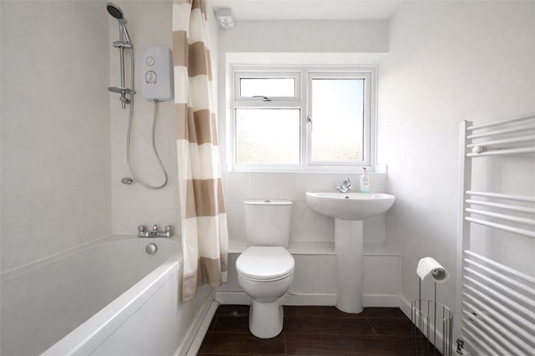 3 bedroom house, Stoke Charity Road, Kings Worthy SO21 - Available