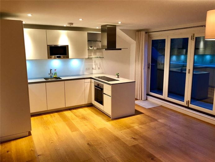 2 bedroom flat, Hatherley Road, Winchester SO22