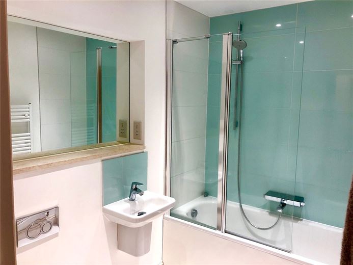 2 bedroom flat, Hatherley Road, Winchester SO22