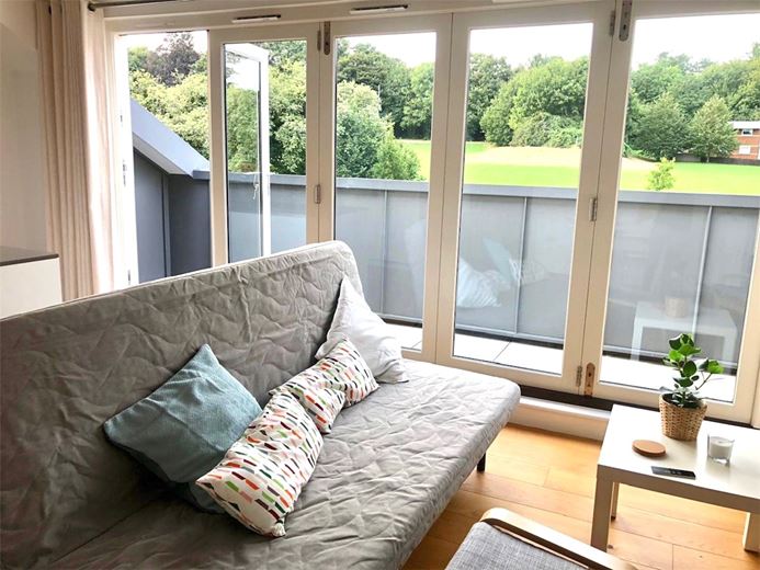 2 bedroom flat, Hatherley Road, Winchester SO22