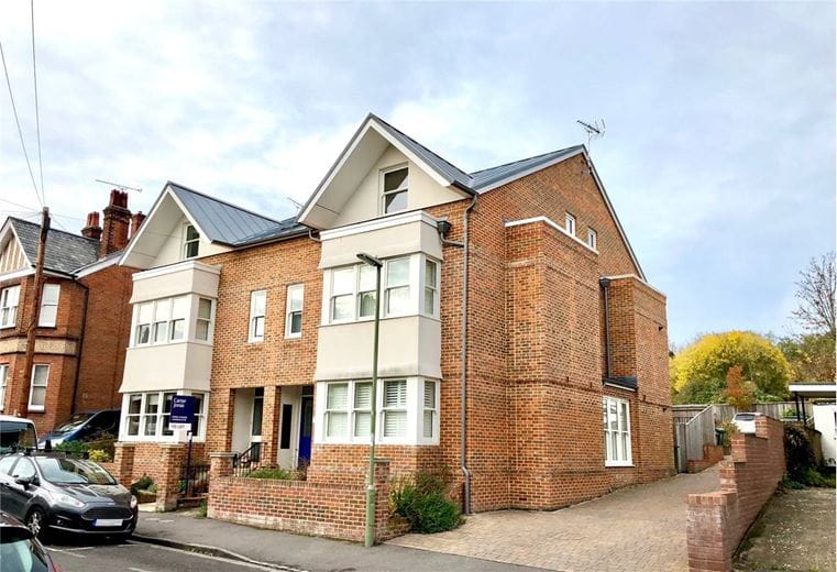 2 bedroom flat, Hatherley Road, Winchester SO22