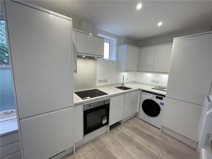 2 bedroom flat, City Road, Winchester SO23 - Available