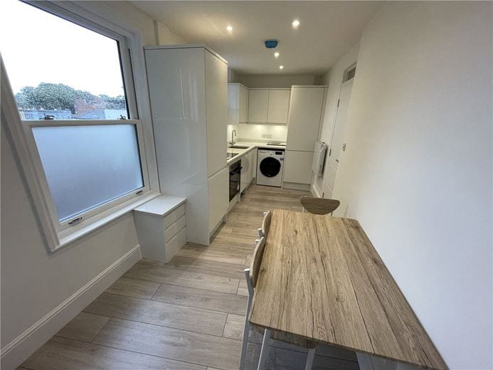 2 bedroom flat, City Road, Winchester SO23