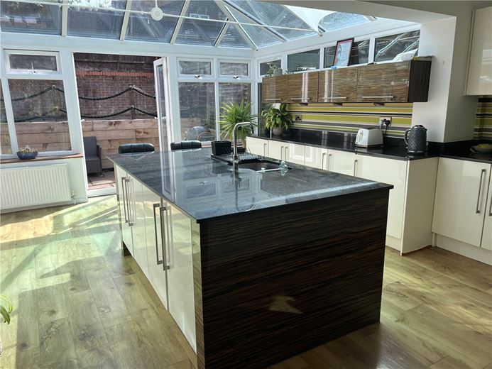 3 bedroom house, Wesley Road, Kings Worthy SO23