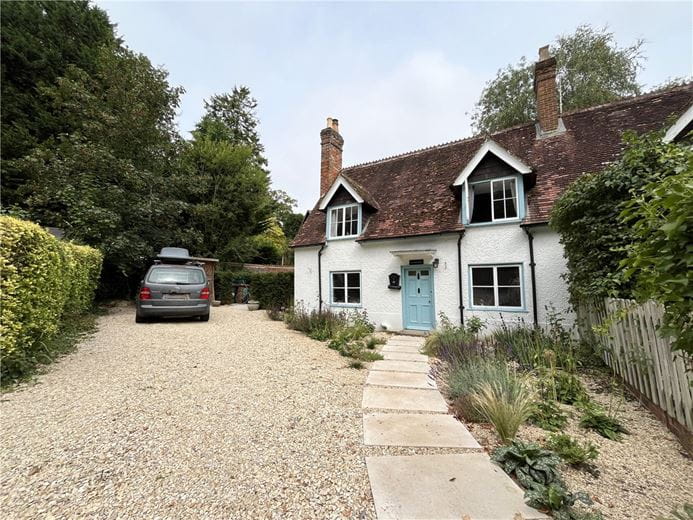 4 bedroom house, Church Street, Whitchurch RG28 - Available