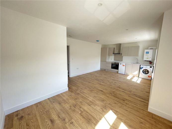 1 bedroom flat, Westgate Chambers, Staple Gardens SO23 - Available