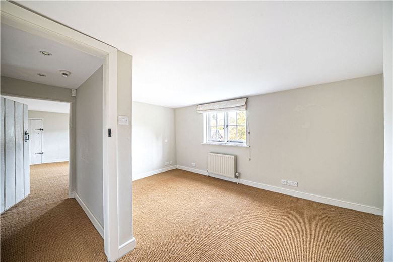 4 bedroom house, North Park Farm, Little Somborne SO20 - Let Agreed