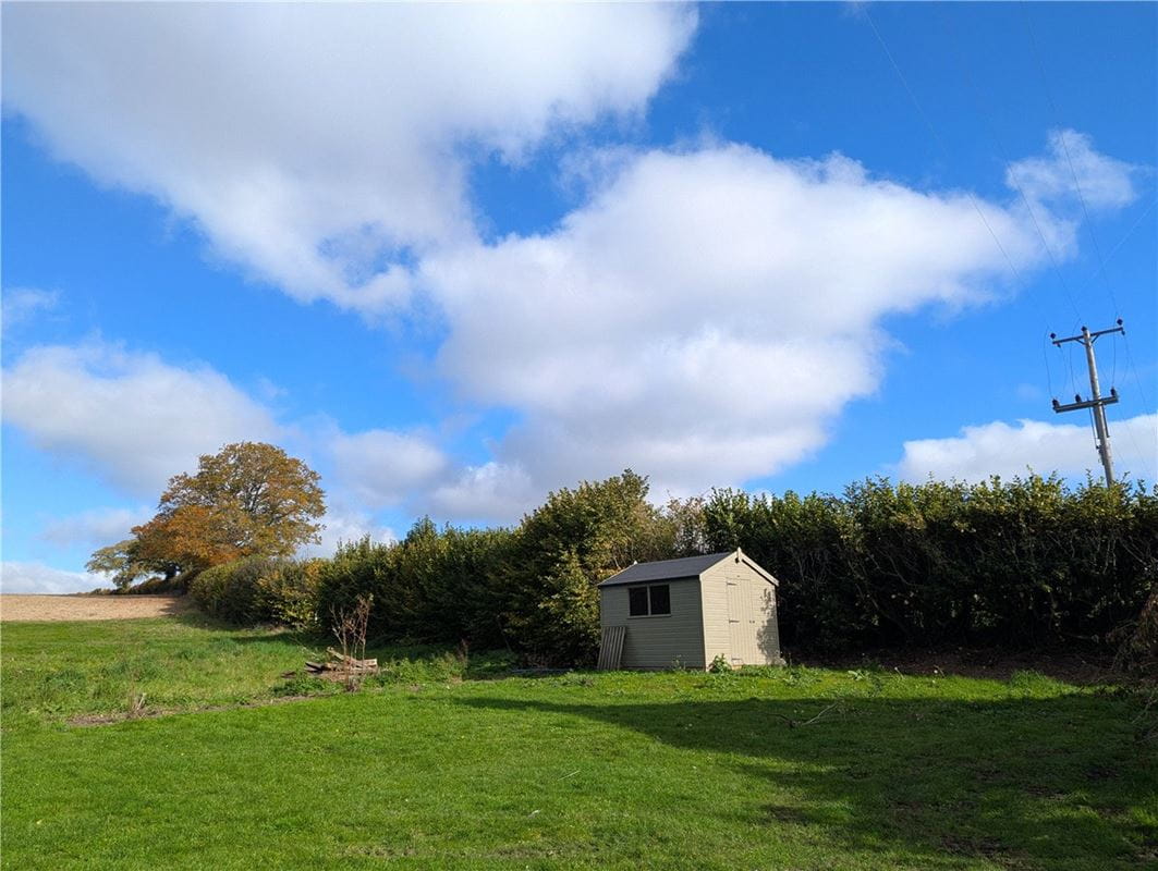 3 bedroom house, Cheriton, Alresford SO24 - Available